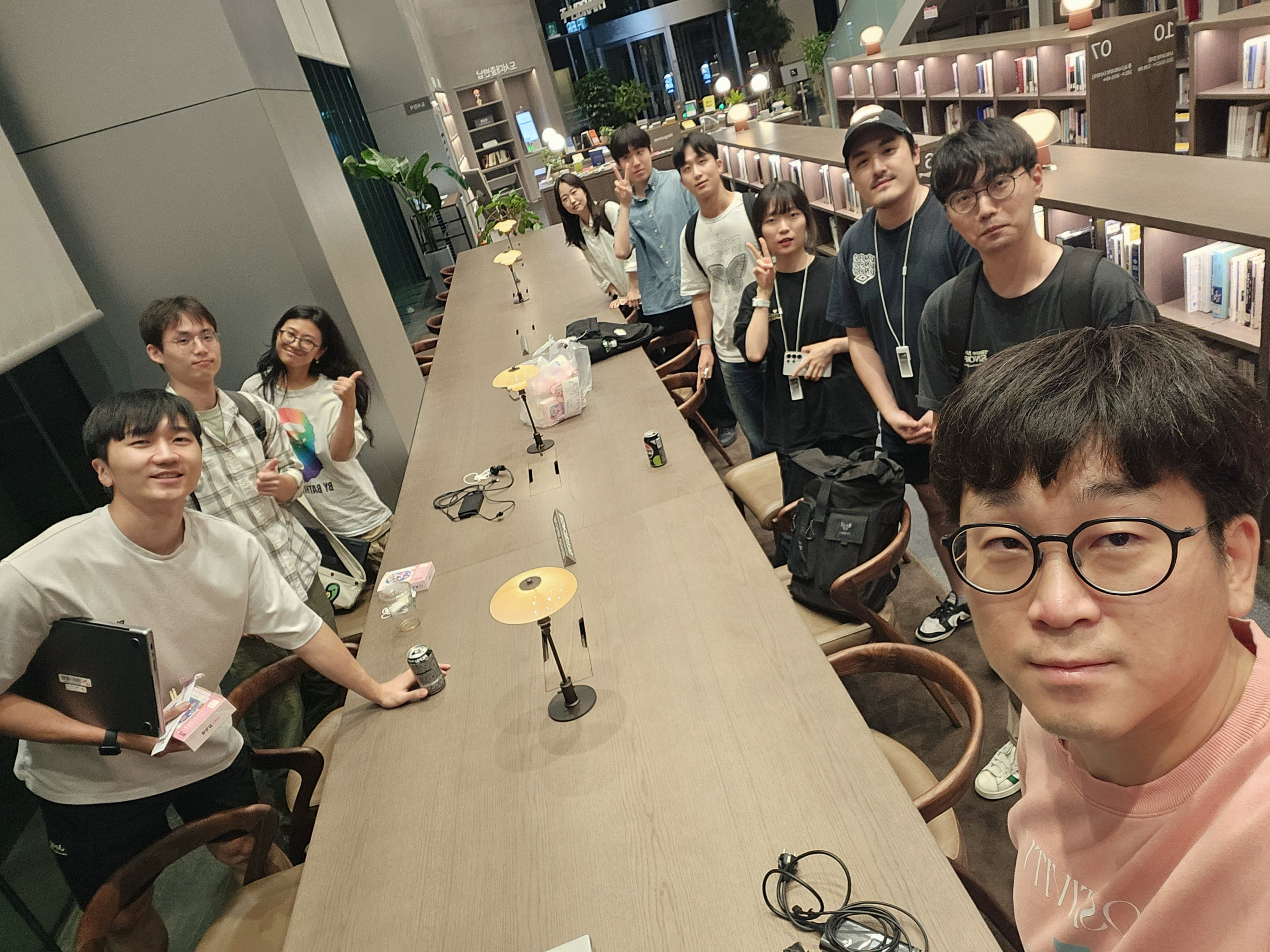 단체사진 (1).jpeg